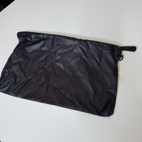 MZ Wallace black nylon cosmetic Euc - Picture 4 of 9